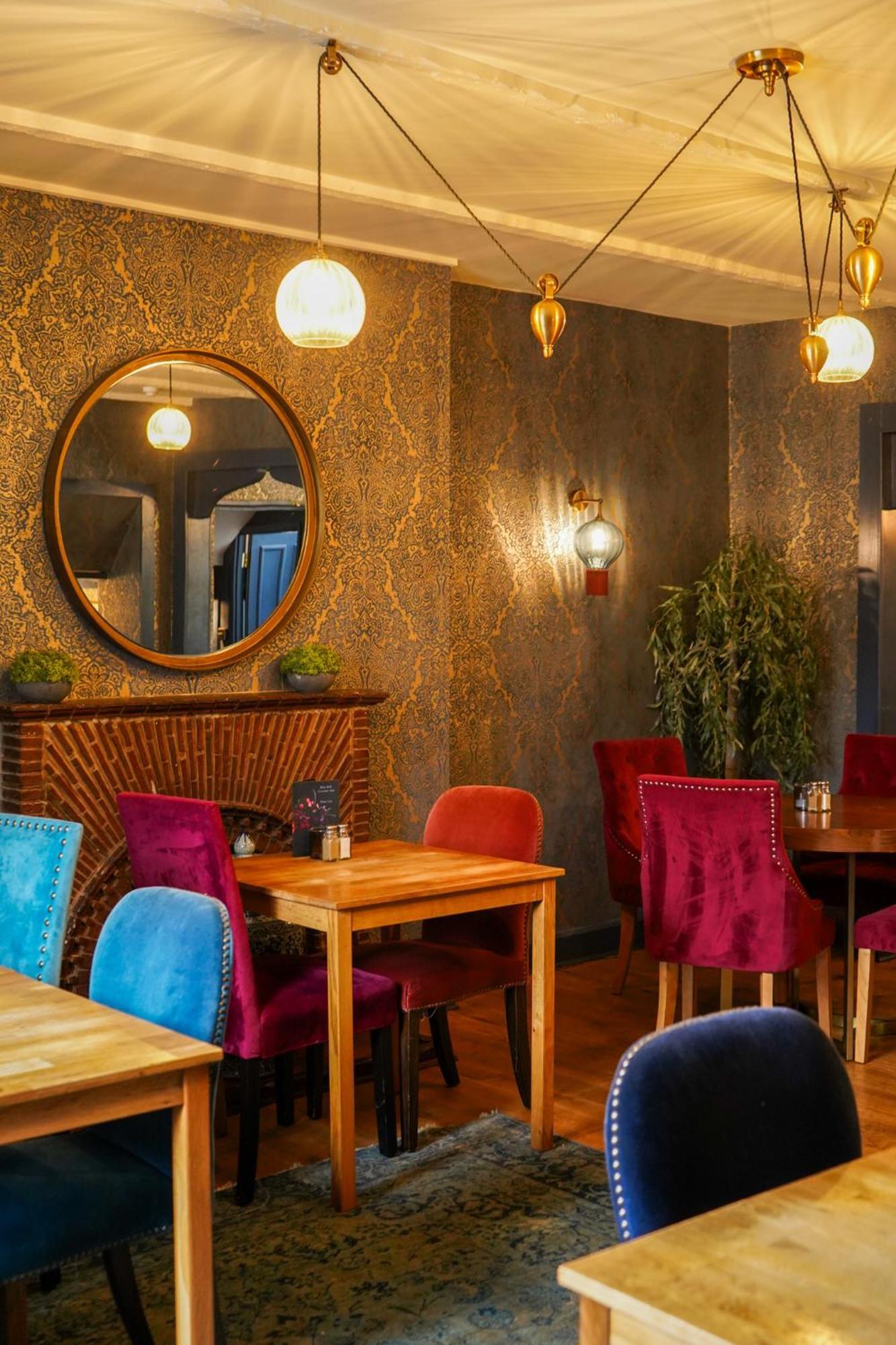 The Bluebell Country Inn, كريكهاوْل المظهر الخارجي الصورة