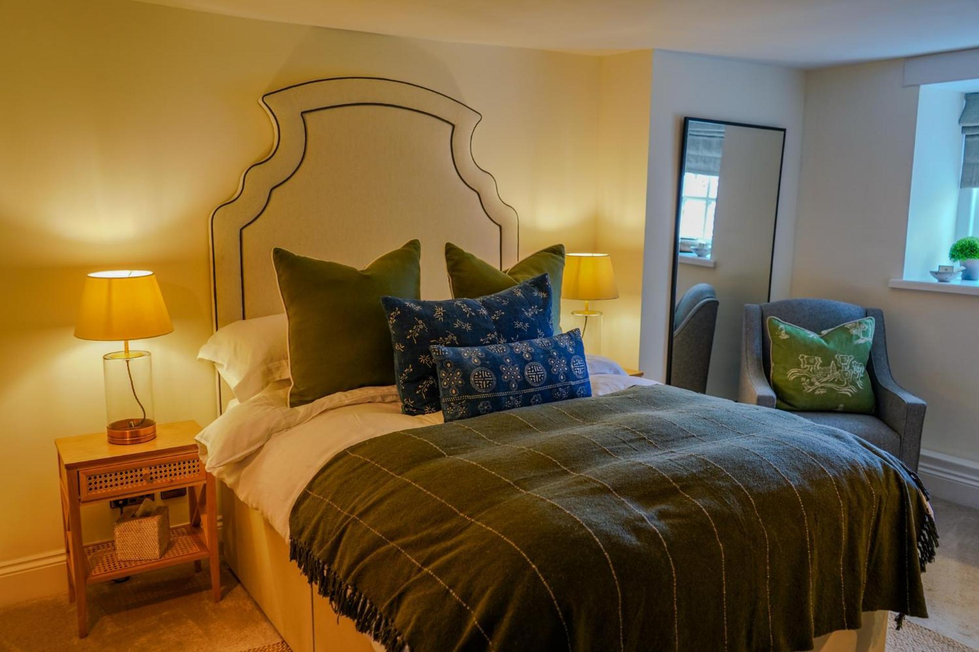 The Bluebell Country Inn, كريكهاوْل المظهر الخارجي الصورة