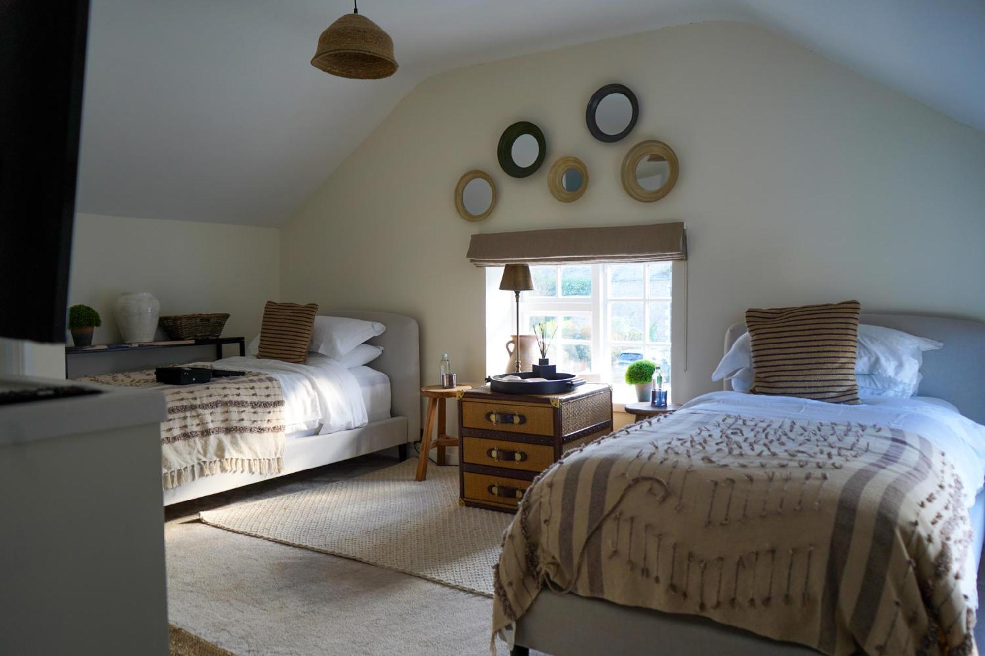 The Bluebell Country Inn, كريكهاوْل المظهر الخارجي الصورة